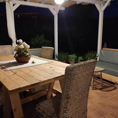 Appartamento Relax Con Giardino Caria Exterior foto