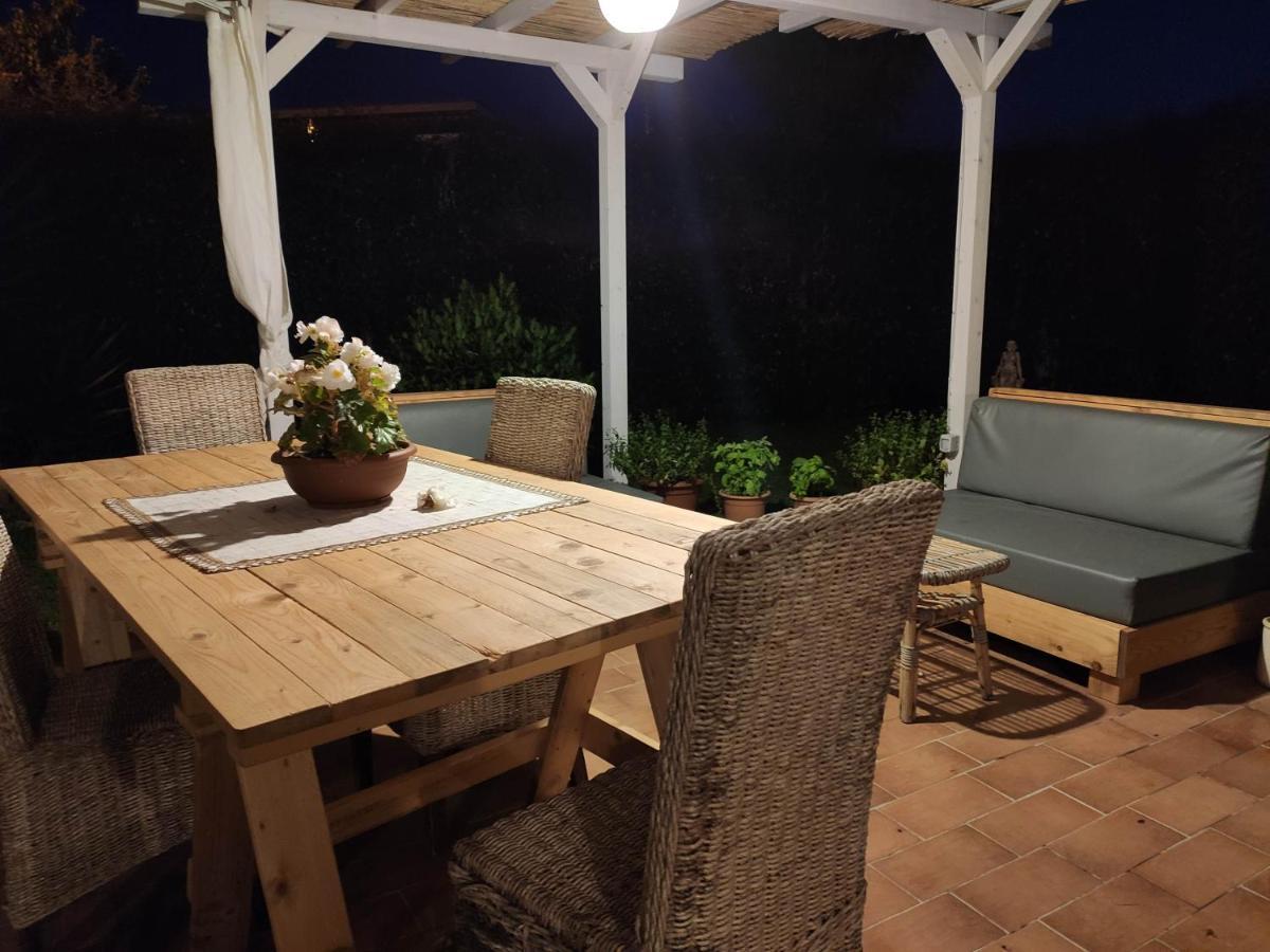 Appartamento Relax Con Giardino Caria Exterior foto